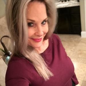 Meet your Posher, Stacy